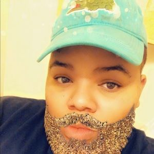 Meet your Posher, Monae